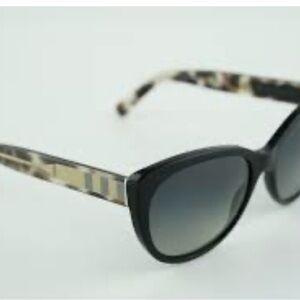 Burberry Black and Tan Sunglasses